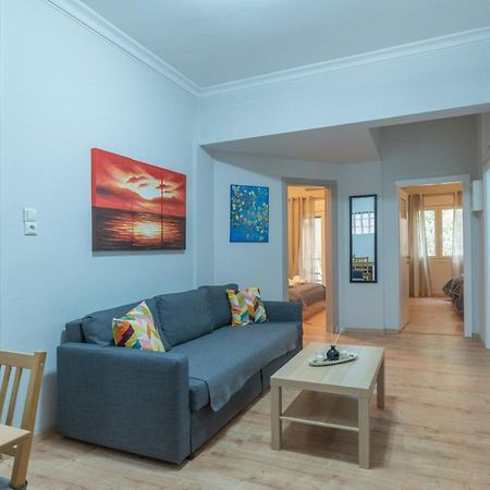 Entire Apt, 2 Bdrm, City Center Athén Kültér fotó